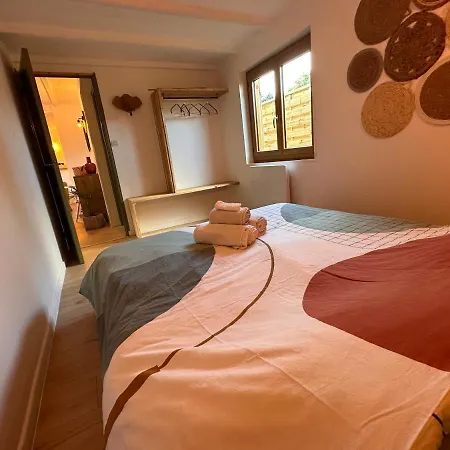 L'impasse - Au Bord De L'eau *